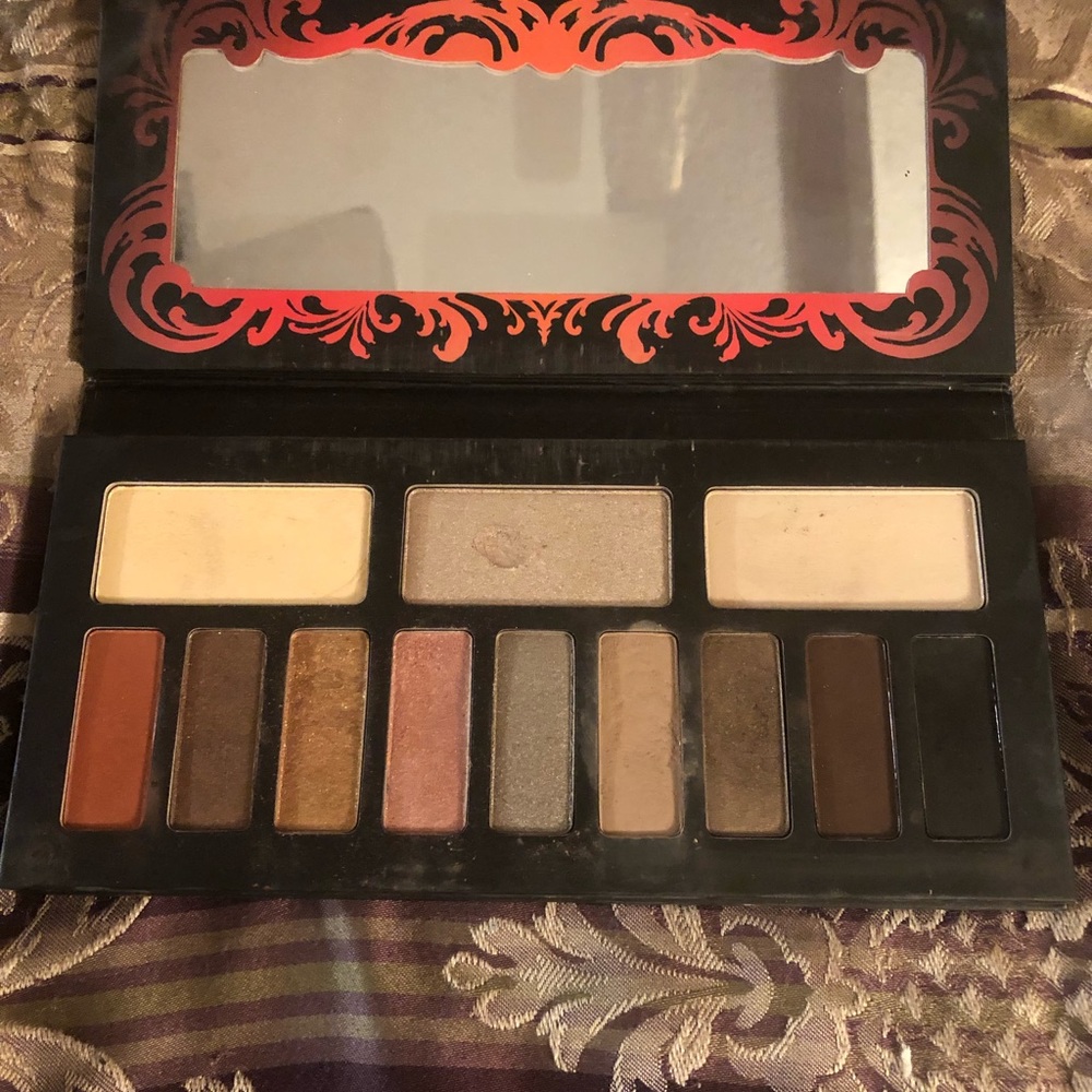 Kat Von D Metamorphis Eyeshadow Pallet Monarch